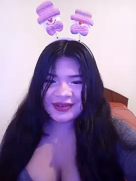 Snapshot of CANELA_9911 chatting on December 10, 2024, 11:40 pm CANELA 9911 online show from December 10, 2024, 11:40 pm