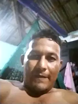 Snapshot of Feli230990 chatting on December 11, 2024, 3:45 am Feli230990 online show from December 11, 2024, 3:45 am