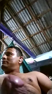 Snapshot of Feli230990 chatting on March 10, 2025, 4:28 am Feli230990 online show from March 10, 2025, 4:28 am