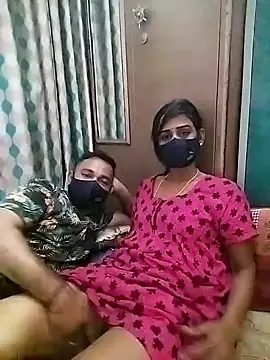 sweety telugu couple2027 online show from February 6, 2025, 7:24 am