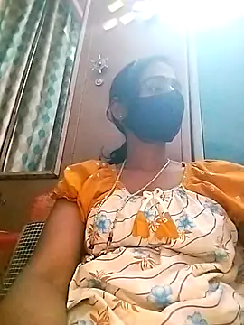 sweety telugu couple2027 online show from February 12, 2025, 1:06 pm