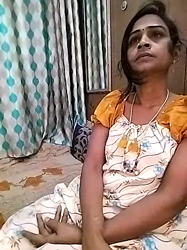 sweety telugu couple2027 online show from February 16, 2025, 5:26 am