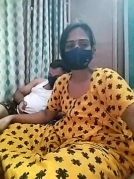 sweety telugu couple2027 online show from February 23, 2025, 3:29 pm