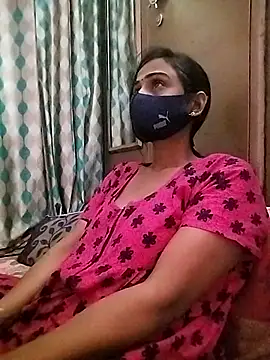 sweety telugu couple2027 online show from February 28, 2025, 3:04 pm