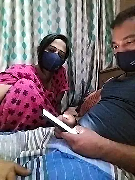 sweety telugu couple2027 online show from March 7, 2025, 12:23 pm