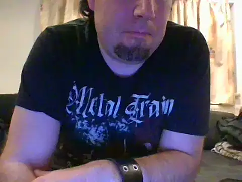 Snapshot of GeilerTiroler chatting on December 25, 2024, 6:09 pm GeilerTiroler online show from December 25, 2024, 6:09 pm