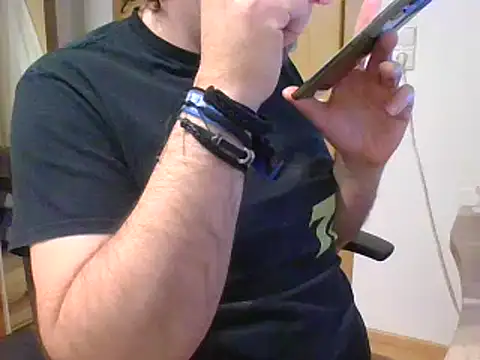 Snapshot of GeilerTiroler chatting on March 5, 2025, 9:16 am GeilerTiroler online show from March 5, 2025, 9:16 am
