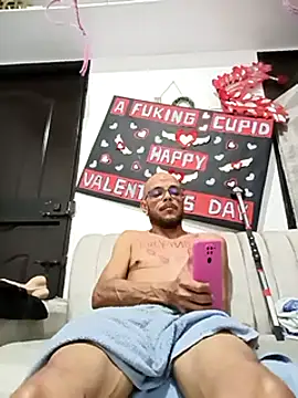 Snapshot of Charly_BC_Dirty chatting on February 13, 2025, 9:41 am Charly BC Dirty online show from February 13, 2025, 9:41 am