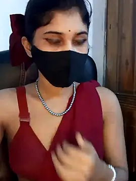 Angel Riye online show from February 10, 2025, 8:42 pm