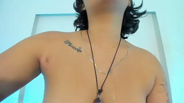  sowy venus  online show from October 29, 2025, 8:43 pm