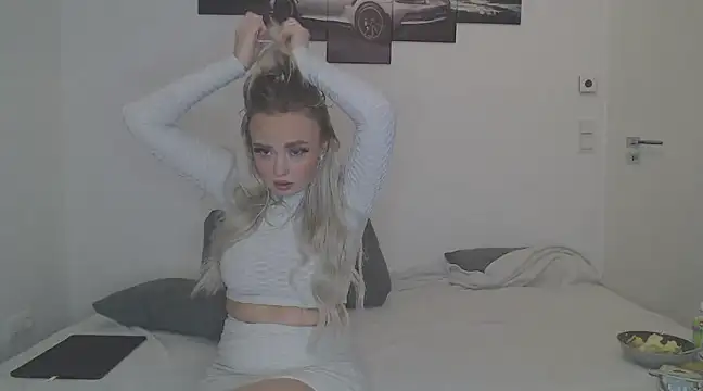 CherryEmmy online show from February 7, 2025, 6:24 pm