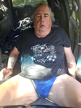 Bus310A online show from September 26, 2025, 3:38 pm