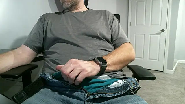 Snapshot of _magictouch_ chatting on December 14, 2024, 7:36 pm  magictouch  online show from December 14, 2024, 7:36 pm