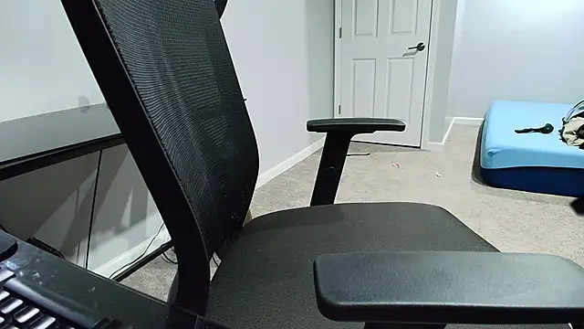 Snapshot of _magictouch_ chatting on December 18, 2024, 8:36 pm  magictouch  online show from December 18, 2024, 8:36 pm