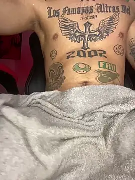 Junihn0 online show from January 16, 2025, 8:36 pm