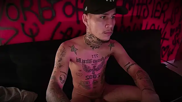 Junihn0 online show from February 11, 2025, 9:09 am