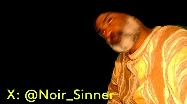 Snapshot of sinnernoir chatting on January 27, 2025, 12:43 am sinnernoir online show from January 27, 2025, 12:43 am