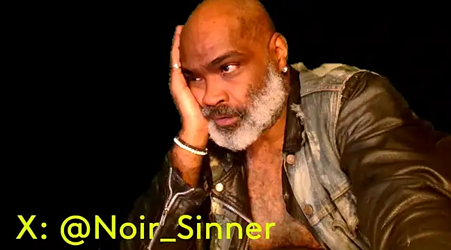 Snapshot of sinnernoir chatting on February 5, 2025, 9:07 pm sinnernoir online show from February 5, 2025, 9:07 pm