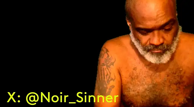 Snapshot of sinnernoir chatting on February 7, 2025, 4:24 pm sinnernoir online show from February 7, 2025, 4:24 pm