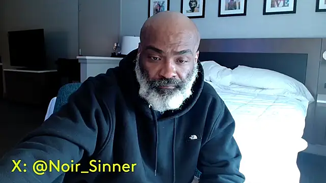 Snapshot of sinnernoir chatting on September 23, 2025, 2:53 pm sinnernoir online show from September 23, 2025, 2:53 pm
