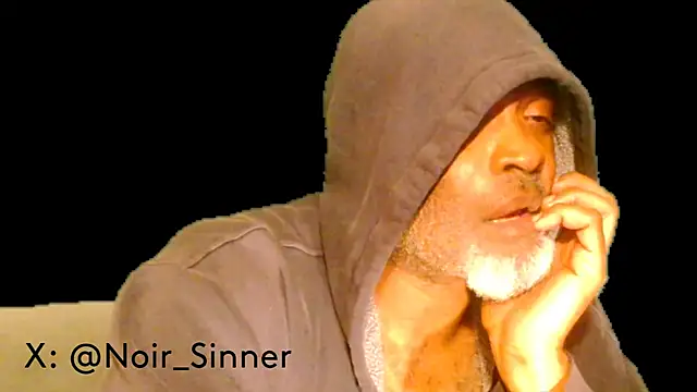 Snapshot of sinnernoir chatting on February 14, 2026, 8:11 am sinnernoir online show from February 14, 2026, 8:11 am