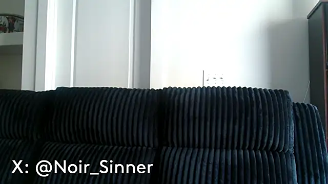 sinnernoir online show from June 2, 2026, 2:19 pm
