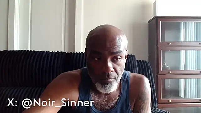 sinnernoir online show from June 13, 2026, 9:57 pm