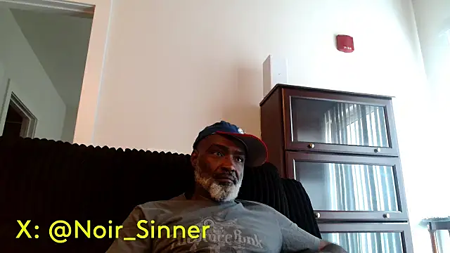 sinnernoir online show from July 14, 2026, 3:29 pm