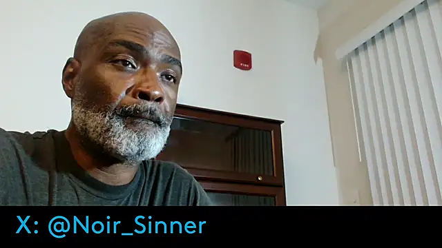 sinnernoir online show from July 28, 2026, 2:51 am