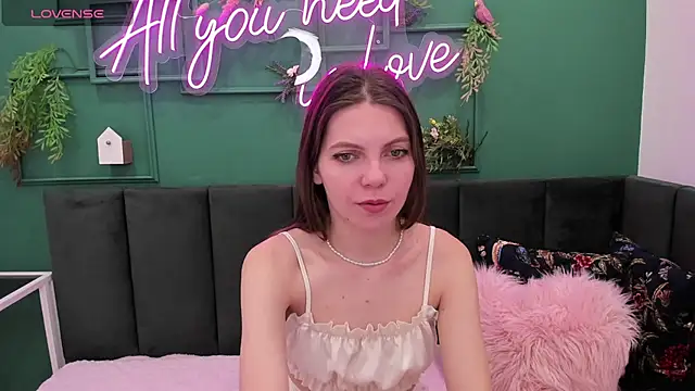 Snapshot of marie_reyes_ chatting on December 22, 2024, 1:34 am marie reyes  online show from December 22, 2024, 1:34 am