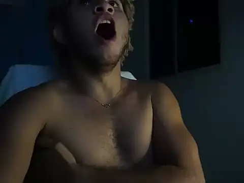 catfit23 online show from November 28, 2025, 3:20 am