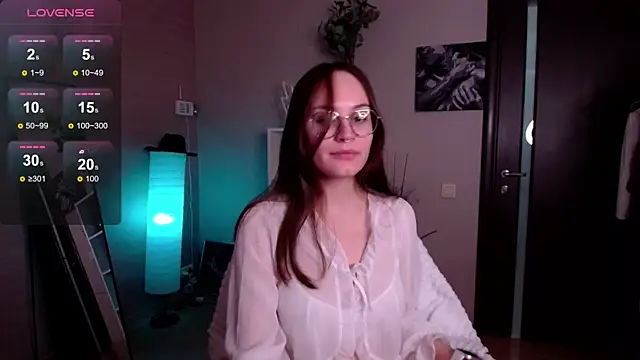 Lilly Soulmate online show from December 27, 2024, 1:53 am