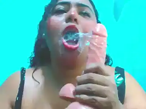 emyli 23 online show from December 29, 2024, 7:32 pm