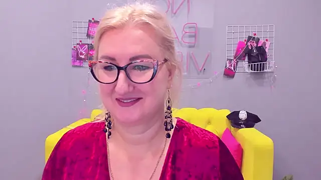 ChristyBrooks online show from January 9, 2025, 12:52 pm