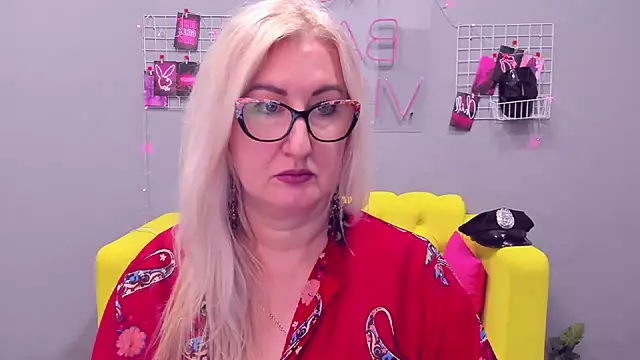 ChristyBrooks online show from January 9, 2025, 6:57 pm