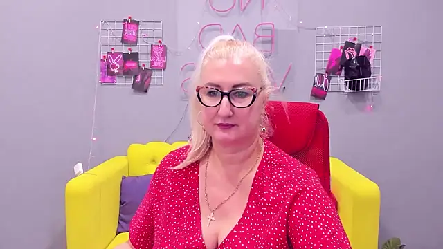 ChristyBrooks online show from January 10, 2025, 5:13 pm