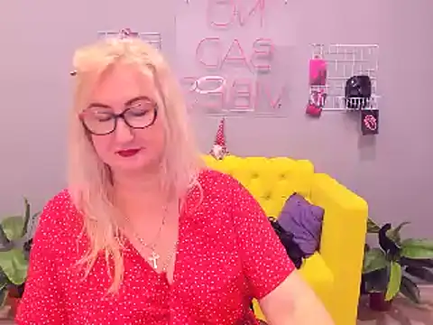 ChristyBrooks online show from January 21, 2025, 3:10 pm