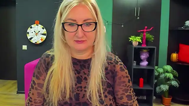 ChristyBrooks online show from February 22, 2025, 2:30 pm