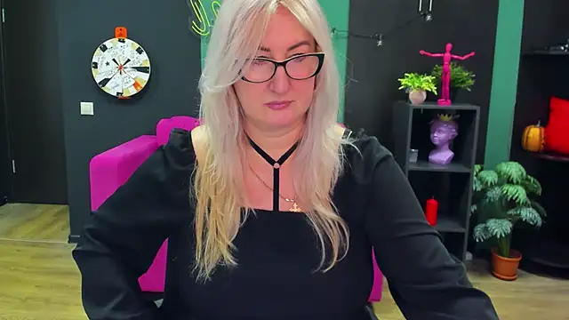 ChristyBrooks online show from February 27, 2025, 7:26 pm