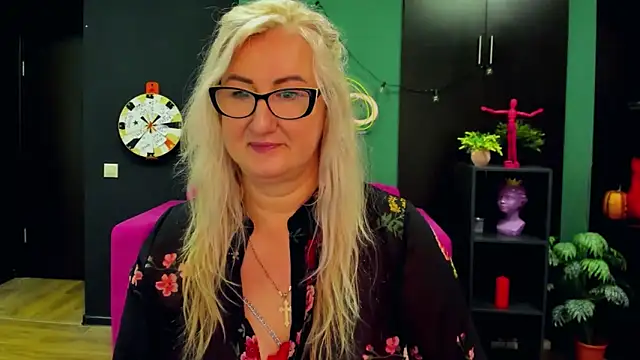 ChristyBrooks online show from March 2, 2025, 11:29 am