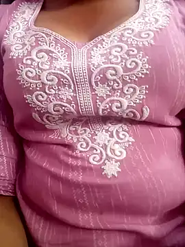 Cute-Anamika50 online show from January 3, 2025, 9:58 am