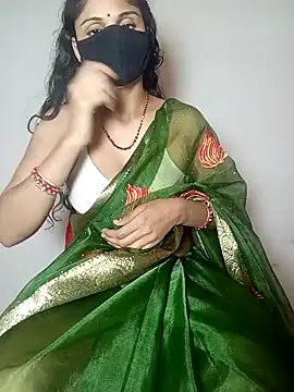 Cute-Aadhvita online show from January 8, 2025, 1:32 am