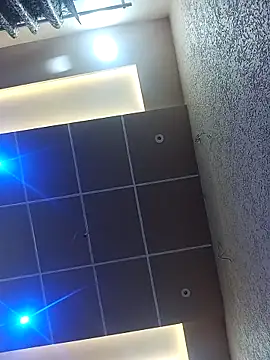 Cute-Aadhvita online show from November 28, 2025, 4:09 pm