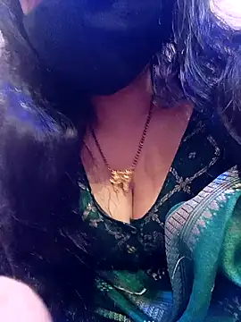 Cute-Aadhvita online show from January 7, 2026, 1:13 pm