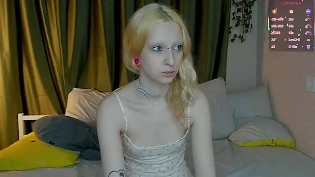 Lexy-Woorhez online show from June 17, 2026, 4:19 pm