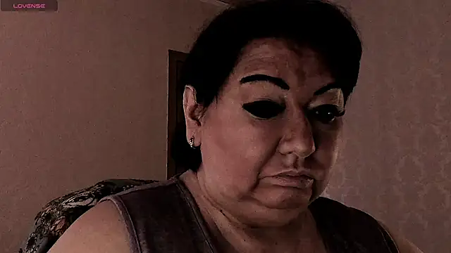 Snapshot of SexxyDreams1 chatting on February 13, 2026, 7:15 am SexxyDreams1 online show from February 13, 2026, 7:15 am