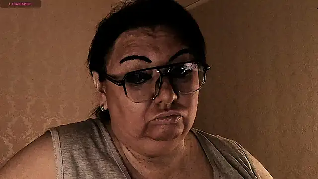 Snapshot of SexxyDreams1 chatting on March 13, 2026, 1:45 am SexxyDreams1 online show from March 13, 2026, 1:45 am