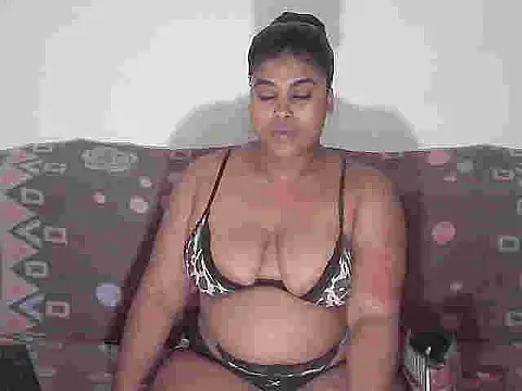 Snapshot of XIndian_Butterfly4uX chatting on April 18, 2026, 6:01 pm XIndian Butterfly4uX online show from April 18, 2026, 6:01 pm