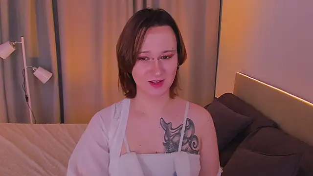 Nicole Cidman online show from January 30, 2025, 2:04 pm