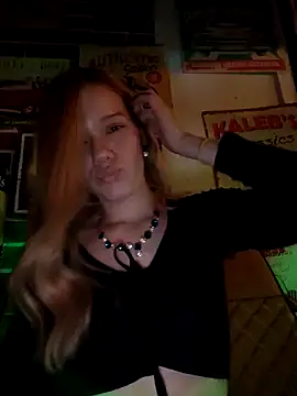 NicoleCut online show from January 10, 2025, 2:04 am
